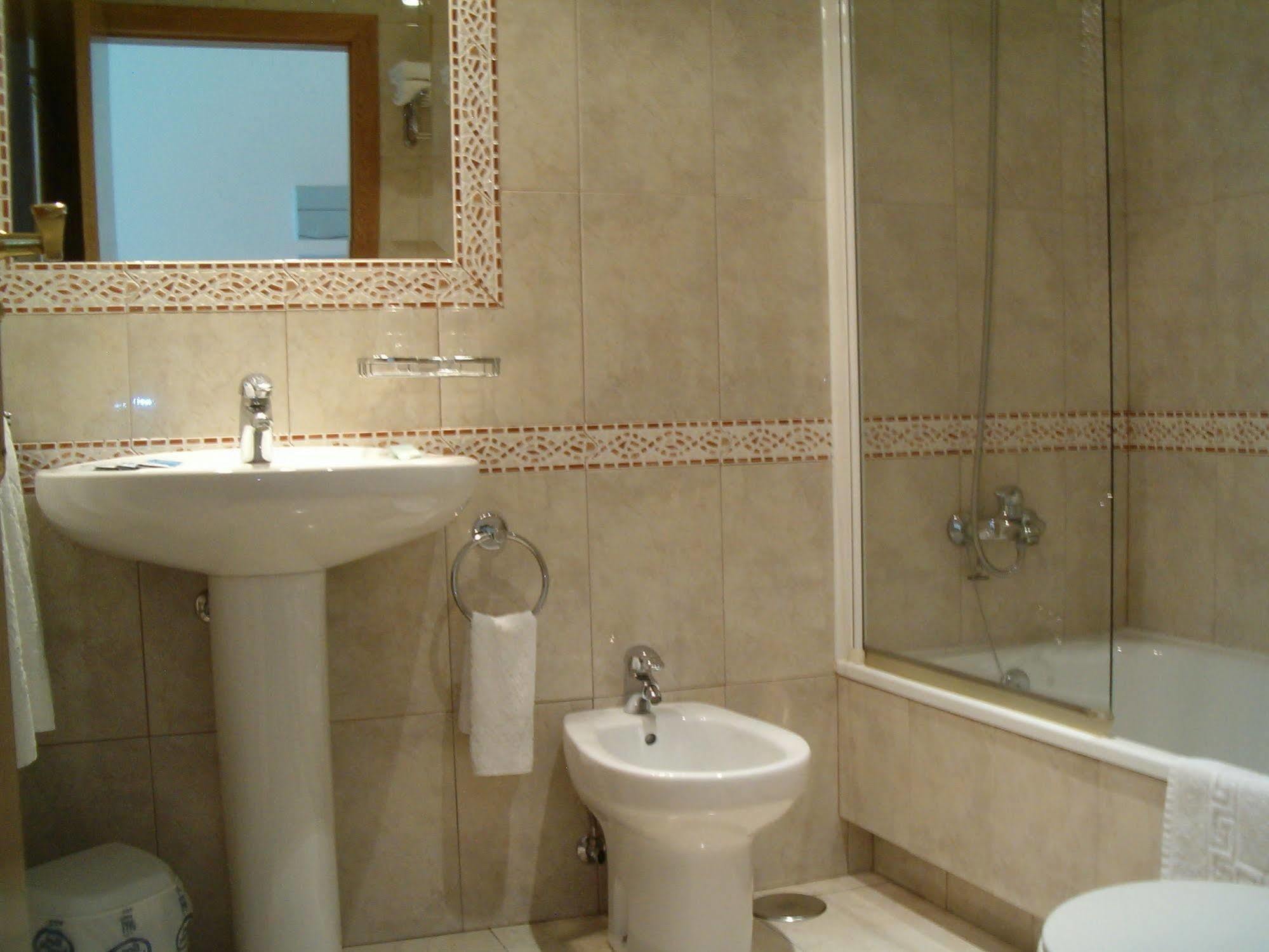 קמבדוס Hotel O Lagar מראה חיצוני תמונה
